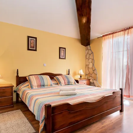 Semesterbostad Ivona, A Luxurious Minutes From The Sea *