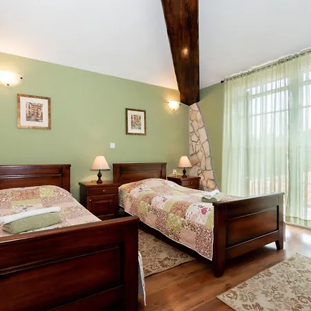 Ivona, A Luxurious Minutes From The Sea Semesterbostad Labin (Istria)